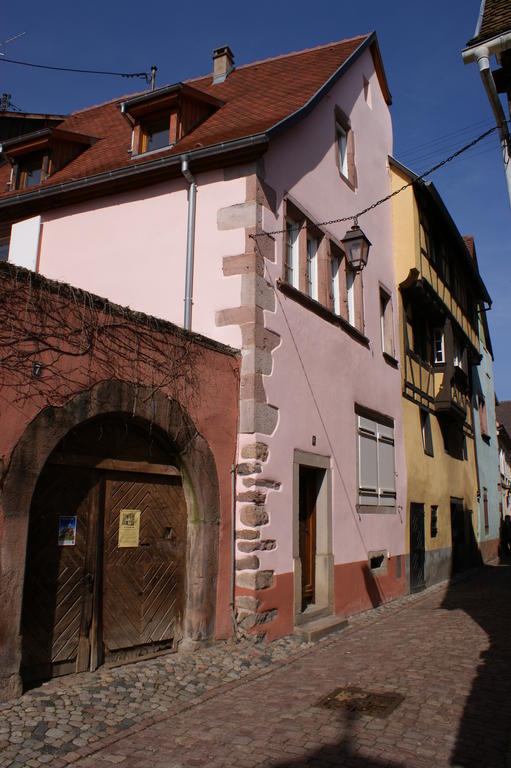 Gites Les Bains Riquewihr Exteriör bild