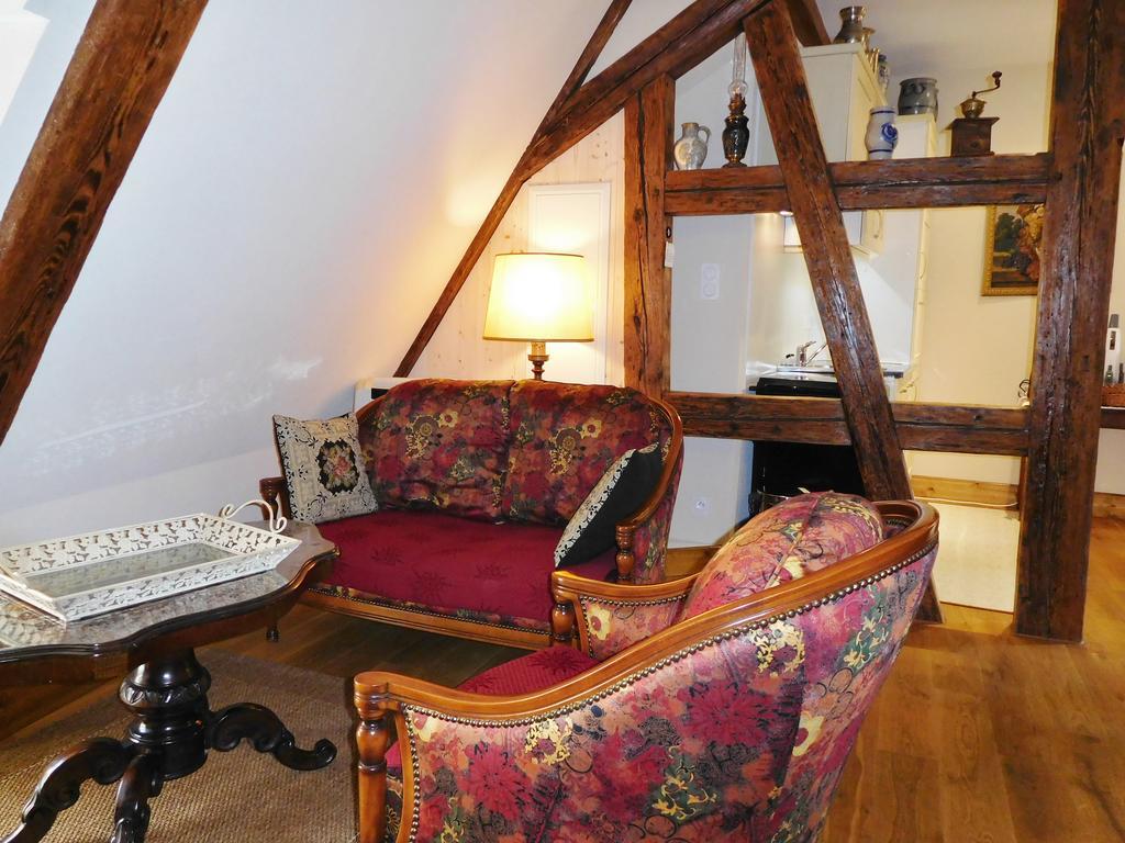 Gites Les Bains Riquewihr Exteriör bild